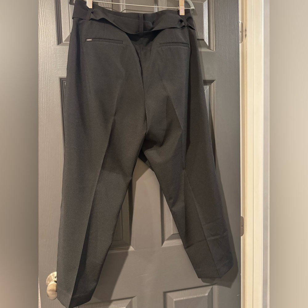 DKNY Black High Waisted Tie Waist Pants Size 12 Paperbag Ankle Work Chic NWOT - Picture 9 of 10